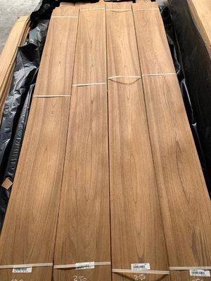 Naturalny arkusz forniru na teaku Birma TEAK do dekoracji hotelu