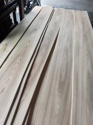 Top-Notch Ash Wood Veneer for TV Background Wall Door in 3-5 Star Hotel Furniture Standard