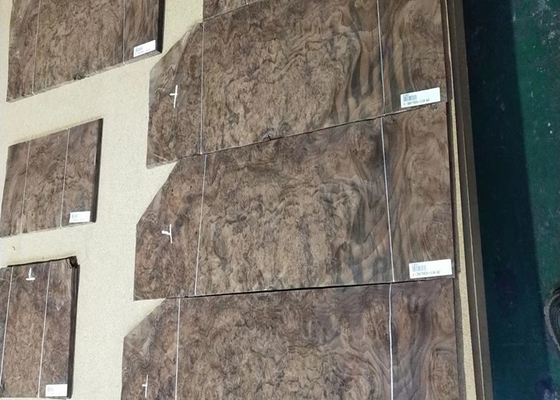 Naturalny plastry orzechowy fornir drewniany z czarnego arkusza najwyższej jakości